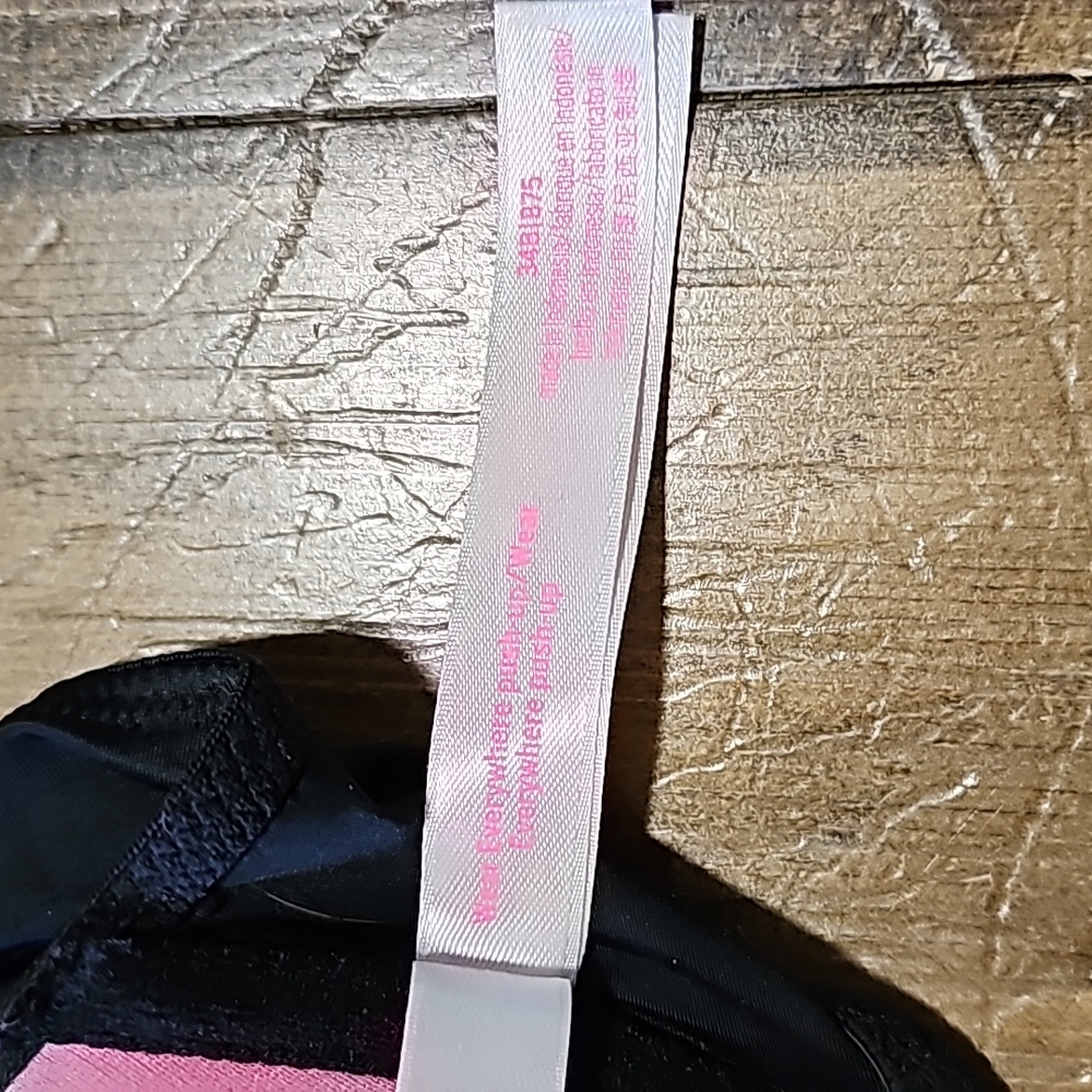 Pink Victoria Secret - Picture 4 of 4